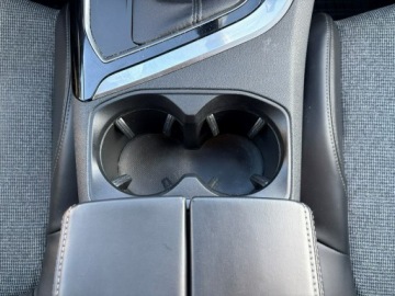 Peugeot 5008 II Crossover 1.2 PureTech 130KM 2017 Peugeot 5008 7-osobowy Półskóry Panorama dach, zdjęcie 29