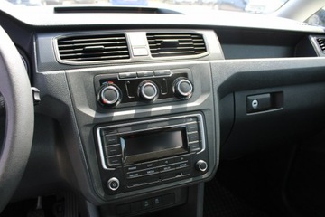 Volkswagen Caddy IV Kombi Maxi 2.0 TDI SCR BlueMotion Technology 102KM 2020 Volkswagen Caddy F-Vat drzwi-przesuwne L/P gwar., zdjęcie 24