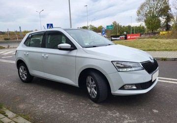 Skoda Fabia III Hatchback Facelifting 1.0 MPI 75KM 2019 Skoda Fabia 1.0 MPI Benzyna 75KM Czarny dach K..., zdjęcie 2