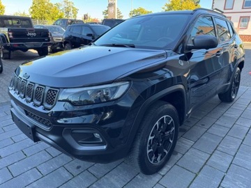 Jeep Compass II SUV Plug-In Facelifting 1.3 GSE T4 240KM 2025 JEEP Compass Trailhawk 1.3 T4 PHEV 4xe aut Suv 240KM 2025, zdjęcie 2