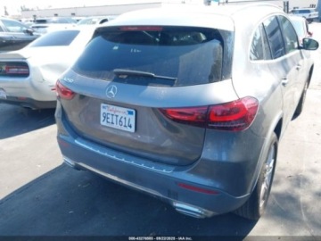 Mercedes GLA II 2023 Mercedes-Benz GLA 2023r., 2.0L 2.0 Benzyna 221KM, zdjęcie 7