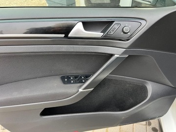 Volkswagen Golf VII GTD Variant 4 184KM 2016 Volkswagen Golf VII 2.0 TDI BMT GTD DSG Sprowadzony! Zarejestrowany!, zdjęcie 32