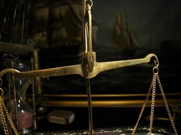 WAGA SZALKOWA MOSIĘŻNA PODSTAWA DREWNO SKLEP APTEKA JUBILER GRAWERUNEk