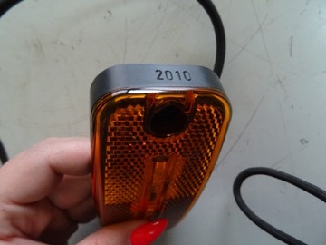 HELLA 2PS 345 600-011 Фары габаритные