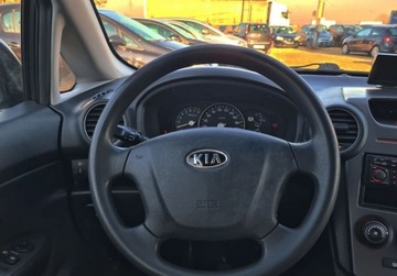 Kia Carens III 2.0 i 16V 144KM 2007 Kia Carens Kia Carens 2.0 benzyna 145km KAMERA..., zdjęcie 24