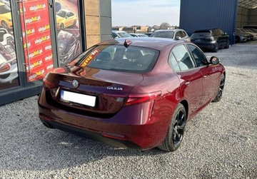 Alfa Romeo Giulia II Sedan 2.0 Turbo 200KM 2019 Alfa Romeo Giulia GIULIA 2.0 BENZ 200 KM Salon PL 2019r Warszawa 2.0, zdjęcie 4