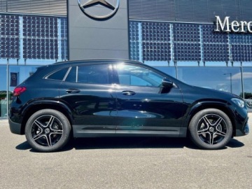 Mercedes GLA II Off-roader Facelifting 1.3 200 163KM 2026 MERCEDES-BENZ GLA 200 AMG Line Suv 1.3 (163KM) 2026, zdjęcie 2