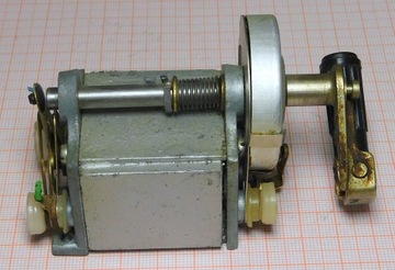 Генератор-индуктор-генератор 120В переменного тока военного телефона ТАП-67