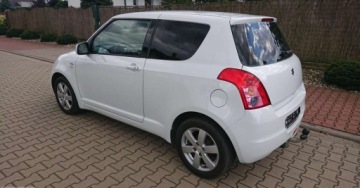 Suzuki Swift IV 2009 Suzuki Swift Suzuki Swift IV Klimatronic, Biala Perla 1.3 Diesel 90KM, zdjęcie 9