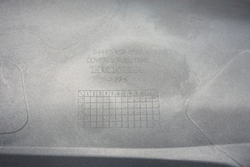 HONDA CB 125 R JC79 18-20 НАКЛАДКА ОБТЕКА ТОПЛИВНОГО БАКА ЛЕВАЯ