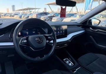 Skoda Octavia IV Kombi 2.0 TDI 150KM 2021 Skoda Octavia MatrixLED Kamera ACC Ambiente El. klapa Salon PL FVAT, zdjęcie 14