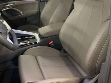 Audi Q5 II SUV Facelifting 2.0 40 TDI 204KM 2025 AUDI Q5 TDI quattro Suv 2.0 204KM 2025, zdjęcie 3