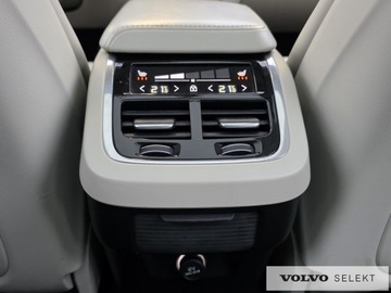 Volvo XC60 II Crossover T5 250KM 2020 Volvo XC 60 FV23 Inscription B5 250KM AWD ACC Masa, zdjęcie 30
