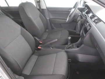 Skoda Rapid II Spaceback 1.2 TSI 90KM 2016 Skoda Rapid 1.2 TSI, Salon Polska, Serwis ASO, zdjęcie 8