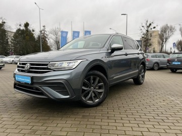 Volkswagen Tiguan Allspace SUV Facelifting 1.5 TSI EVO 150KM 2022 Volkswagen Tiguan Allspace Podgrzewana Kierownica!, zdjęcie 31