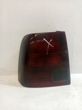 LAMPA LEWA TYLNA VOLKSWAGEN PASSAT B5