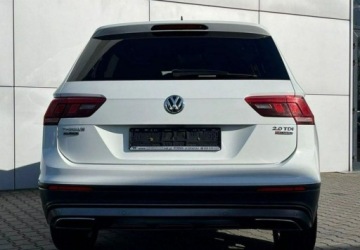 Volkswagen Tiguan II SUV 2.0 TDI 150KM 2018 Volkswagen Tiguan Allspace 4x4 Alcantara Kamera Webasto Navi Led FV, zdjęcie 11