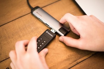Verbatim Keypad Secure USB 3.0