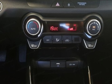 Kia Stonic I Crossover Facelifting 1.0 T-GDI 100KM 2025 KIA Stonic 1.0 T-GDI L DCT Crossover 100KM 2025, zdjęcie 8