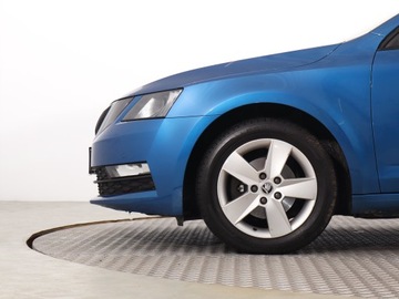 Skoda Octavia III Kombi Facelifting 1.6 TDI 115KM 2018 Skoda Octavia 1.6 TDI, Salon Polska, Klima, zdjęcie 13