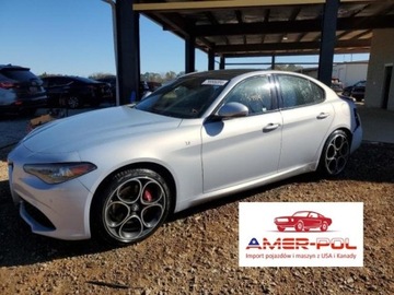 Alfa Romeo Giulia II Sedan Facelifting 2.0 Turbo 280KM 2022 Alfa Romeo Giulia Alfa Romeo Giulia, od ubezpieczyciela 2.0 Benzyna 280KM