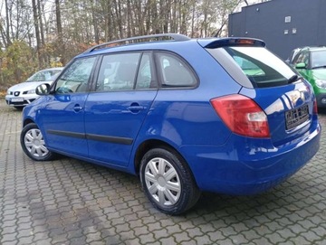 Skoda Fabia II Kombi 1.2 70KM 2008 Skoda Fabia 1.2 Combi PROSTA benzyna KLIMATYZACJA 157 tys. przebiegu 1.2, zdjęcie 20