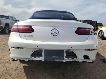 Mercedes Klasa E W213 2021 Mercedes-Benz Klasa E 450 2021 3.0l 3.0 Benzyna 362KM, zdjęcie 2