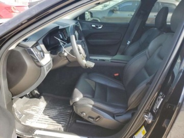 Volvo XC60 II 2021 Volvo XC 60 t5 inscription, 2021r., 2.0L 2.0 Benzyna 258KM, zdjęcie 7