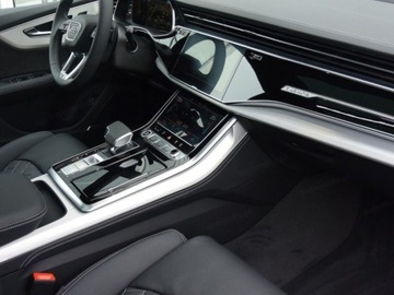 Audi Q8 2025 AUDI Q8 TFSI e quattro Suv (394 KM) 2025, zdjęcie 12