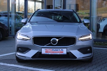 Volvo V60 II  Kombi Facelifting 2.0 B4 197KM 2023 Volvo V60 CORE, zdjęcie 2