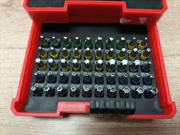 набор бит и головок с держателем бит 102 шт.