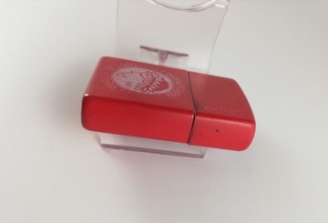 Старая бензиновая зажигалка Zippo, коллекция 2015 г.