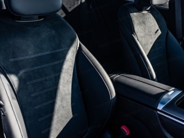 Mercedes GLC C254/X254 Coupe 2.0 200 204KM 2025 MERCEDES-BENZ GLC 200 4-Matic AMG Line 2.0 (204KM) 2025, zdjęcie 4