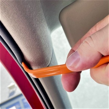 АВТОМОБИЛЬНЫЕ ЗАЖИМЫ, ШПИЛЬКИ ДЛЯ ОБИВКИ, 237 шт.