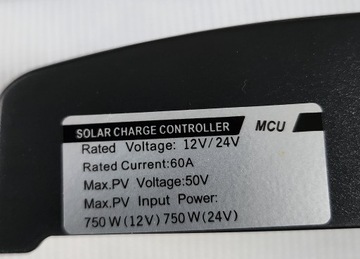 Регулятор заряда батареи солнечного контроллера 60A 12V 24V MPPT