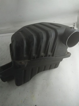 C532 CHEVROLET CAPTIVA POUZDRO FILTRU VZDUCHU