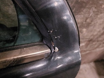 DVEŘE KOMPLETNÍ LEVÝ ZADNÍ MERCEDES W210 SEDAN