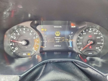 Jeep Compass II 2025 Jeep Compass Latitude 2025 2.0 Benzyna 200KM, zdjęcie 9