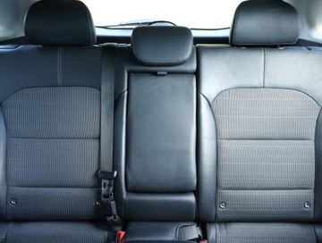 Kia Niro I Crossover 1.6 GDi Hybrid 141KM 2018 Kia Niro Hybrid, Salon Polska, Serwis ASO, zdjęcie 9