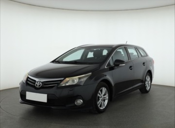 Toyota Avensis III Wagon Facelifting 2.0 D-4D 124KM 2013 Toyota Avensis 2.0 D-4D, Salon Polska, Serwis ASO, zdjęcie 1