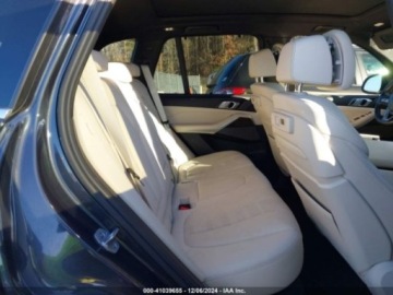 BMW X5 G05 2021 BMW X5 xdrive40i, 2021r., 4x4, 3.0L 3.0 Benzyna 335KM, zdjęcie 9