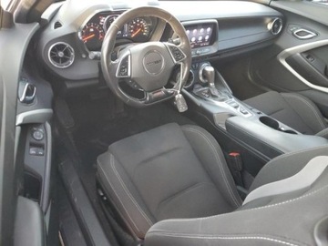 Chevrolet Camaro VI Coupe 6.2 455KM 2021 Chevrolet Camaro 2021, 6.2L, LZ, po gradobiciu 6.2 Benzyna 455KM, zdjęcie 6