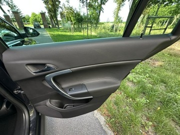Opel Insignia I Country Tourer 2.0 CDTI Ecotec 163KM 2014 Opel Insignia Country Tourer 2.0 CDTI 163KM Navi, zdjęcie 27
