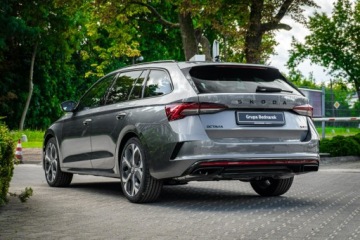 Skoda Octavia IV 2026 Škoda Octavia Skoda Octavia Combi RS 2.0 TSI 265, zdjęcie 9