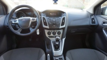 Ford Focus III Kombi 1.6 Duratorq TDCi DPF 95KM 2011 Ford Focus zarejestrowany, ubezpieczony. Gwarancja, zdjęcie 2