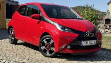 Toyota Aygo II Hatchback 5d 1.0 VVT-i 69KM 2014 Toyota Aygo 1.0 Benz. 70KM - 5Drzwi, MODEL 2015!, zdjęcie 2
