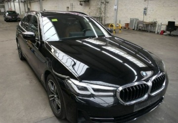 BMW Seria 5 G30-G31 Touring Facelifting 2.0 520d 190KM 2021 BMW Seria 5 Harman Skora Navi FV 23 2.0 Diesel 190KM, zdjęcie 6