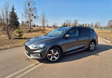 Ford Focus IV Kombi 1.0 EcoBoost 125KM 2019 Ford Focus SW Ford Focus SW 1.0 EcoBoost Hybrid ACTIVE Benzyna 125KM, zdjęcie 9