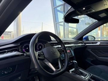 Volkswagen Arteon Fastback Facelifting 2.0 TSI 190KM 2022 Volkswagen Arteon 2.0TSI 190KM R-Line DSG Kamera ACC Keyless NiskiPrzebieg, zdjęcie 9