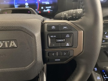 Toyota Land Cruiser VII Terenowy 5d 2.8 D-4D 204KM 2024 Toyota Land Cruiser LC 2.8 D-4D Executive VII (201, zdjęcie 12